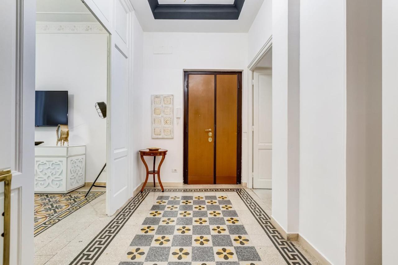 Bdc - Residenza Valadier 3-Bdr And 3 Bathrooms Apt Рим Экстерьер фото